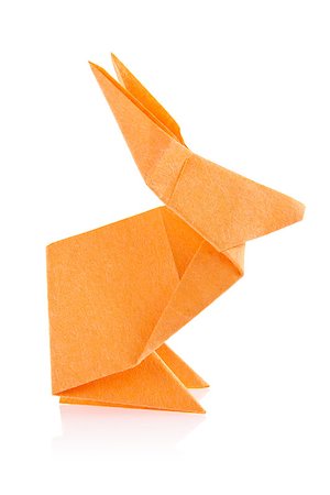 simsearch:400-09170569,k - Orange easter bunny of origami, isolated on white background Foto de stock - Super Valor sin royalties y Suscripción, Código: 400-09170432