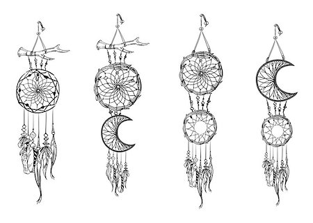 Set of hand drawn dream catchers. Ornate ethnic items, feathers and beads. Monochrome vector illustration Fotografie stock - Microstock e Abbonamento, Codice: 400-09172925