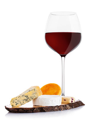 simsearch:400-04040057,k - Glass of red wine with cheese selection and grapes on white background Stock Photo - Budget Royalty-Free & Subscription, Code: 400-09185934