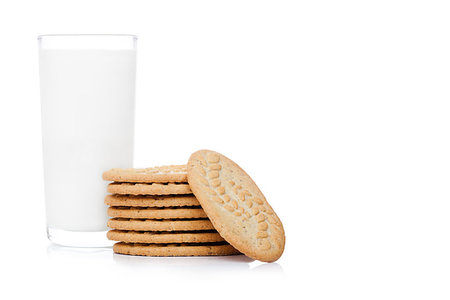 simsearch:400-09186057,k - Healthy bio breakfast grain biscuits with milk on white background Foto de stock - Super Valor sin royalties y Suscripción, Código: 400-09185954