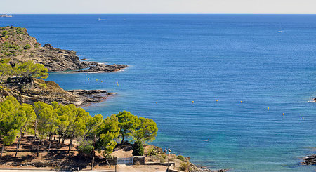 simsearch:851-02963102,k - Landscapes of the Costa Brava, Gerona Spain Stock Photo - Budget Royalty-Free & Subscription, Code: 400-09224736