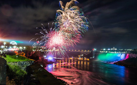 Fireworks burst of Niagara Falls in Canada Stock Photo - Budget Royalty-Free & Subscription, Code: 400-09225468