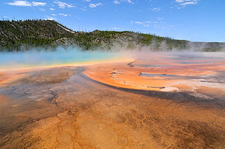 simsearch:400-05015574,k - Grand Prismatic Spring as seen walking along path in Midway Geyser Basin, Yellowstone National Park, Wyoming Stock Photo - Budget Royalty-Free & Subscription, Code: 400-09225562