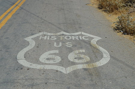 simsearch:400-05714567,k - Emblem Of Route 66 At Seligman, June 22, 2017. Route 66, Seligman. Arizona USA, EEUU. Photographie de stock - Aubaine LD & Abonnement, Code: 400-09225957