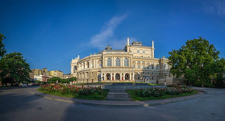 simsearch:400-07575945,k - Odessa National Academic Theater of Opera and Ballet in Ukraine. Panoramic view in a summer morning Stock Photo - Budget Royalty-Free & Subscription, Code: 400-09226162