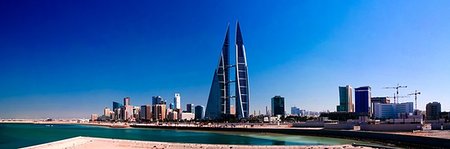 simsearch:400-06521035,k - panorama cityscape view to Manama city in Bahrain Stock Photo - Budget Royalty-Free & Subscription, Code: 400-09221098