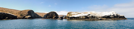 santa cruz mountains - Santa Cruz Island, California panorama Photographie de stock - Aubaine LD & Abonnement, Code: 400-09221359