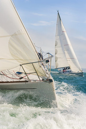 simsearch:400-09237900,k - Two sailing boats, sailboats or yachts racing at sea Foto de stock - Super Valor sin royalties y Suscripción, Código: 400-09237904