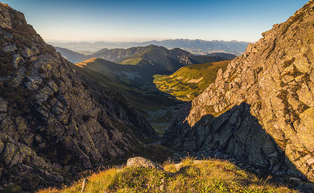 Mountain Landscape in Light of Setting Sun. View from Mount Dumbier in Low Tatras, Slovakia. West Tatras Mountains Background. Foto de stock - Super Valor sin royalties y Suscripción, Código: 400-09238312