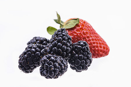 Fresh strawberries and Blackberry Stock Photo - Budget Royalty-Free & Subscription, Code: 400-09275013