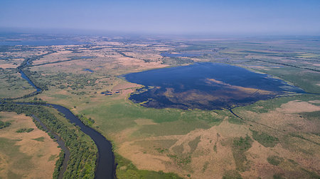 simsearch:400-07035910,k - aerial view of Danube Delta, Romania, Europe Foto de stock - Super Valor sin royalties y Suscripción, Código: 400-09275531