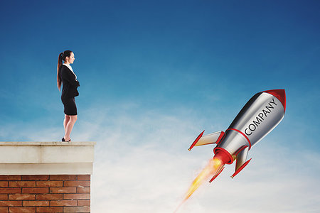 simsearch:400-09112433,k - Fast rocket ready to fly fast in the sky. Startup of a new company concept Stockbilder - Microstock & Abonnement, Bildnummer: 400-09273785