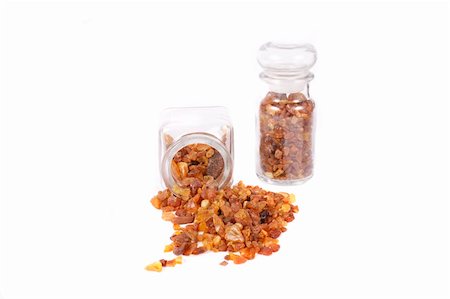 simsearch:670-03709960,k - amber stone on white background Baltic Sea Foto de stock - Super Valor sin royalties y Suscripción, Código: 400-03914961