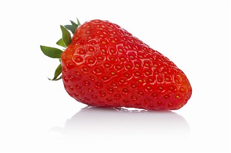 simsearch:400-04513818,k - A fresh and tasty strawberry reflected on white background Stockbilder - Microstock & Abonnement, Bildnummer: 400-03915328