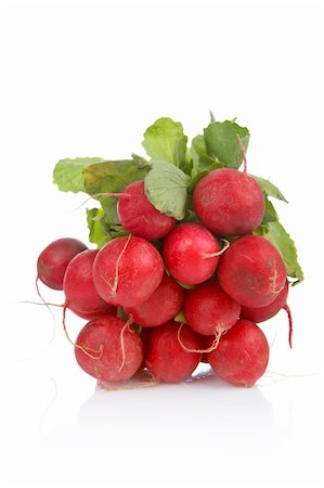 simsearch:700-06334366,k - A bunch of radish reflected on white background Foto de stock - Super Valor sin royalties y Suscripción, Código: 400-03916552