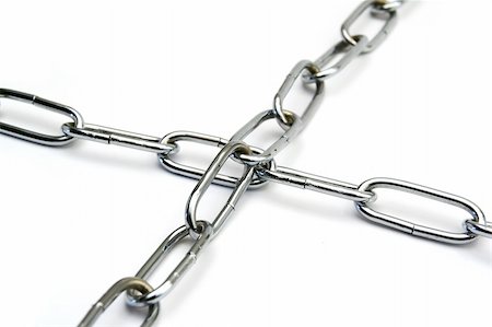 simsearch:400-05358699,k - two shiny intersecting chains isolated on white background Photographie de stock - Aubaine LD & Abonnement, Code: 400-03917196