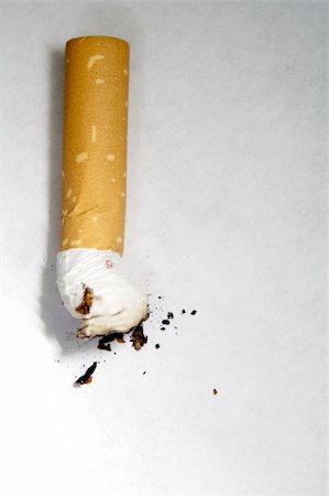Cigarette Foto de stock - Super Valor sin royalties y Suscripción, Código: 400-03918711