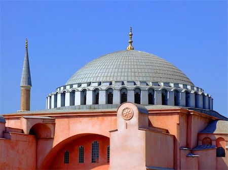 simsearch:649-06433384,k - Big dome of famous St. Sofia church Photographie de stock - Aubaine LD & Abonnement, Code: 400-03918855