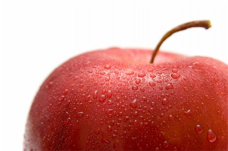 simsearch:859-06470145,k - extreme close-up view of apple with drops of water Stock Photo - Budget Royalty-Free & Subscription, Code: 400-03912606