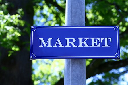 simsearch:400-07326303,k - Street sign which says "Market" Foto de stock - Super Valor sin royalties y Suscripción, Código: 400-03913185