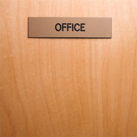 Office sign on wooden door. Stock Photo - Budget Royalty-Free & Subscription, Code: 400-03926052