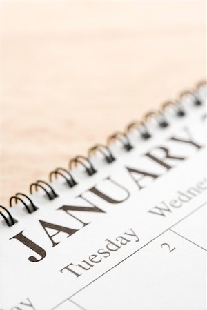 simsearch:700-03615668,k - Close up of spiral bound calendar displaying month of January. Fotografie stock - Microstock e Abbonamento, Codice: 400-03926089