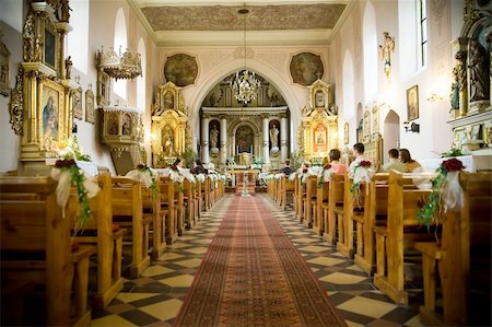 predigen - before the wedding ceremony - inside church Stockbilder - Microstock & Abonnement, Bildnummer: 400-03920510