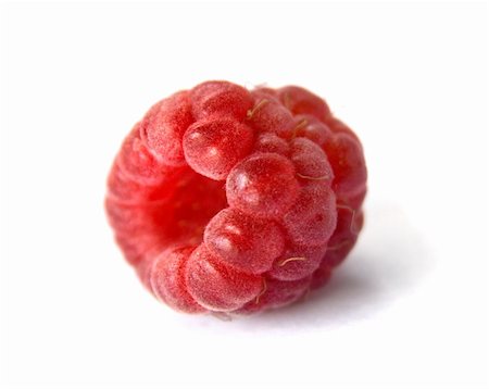 simsearch:695-05773119,k - raspberry isolated on white Stock Photo - Budget Royalty-Free & Subscription, Code: 400-03922743