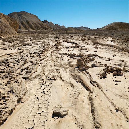 simsearch:693-06379207,k - Desert landscape in Death Valley National Park. Stockbilder - Microstock & Abonnement, Bildnummer: 400-03923795