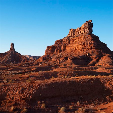 simsearch:400-03948680,k - Garden of the Gods rock formations in desert land of Utah. Foto de stock - Super Valor sin royalties y Suscripción, Código: 400-03923853