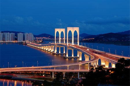 The night scenery of bridge in Macau Stock Photo - Budget Royalty-Free & Subscription, Code: 400-03934007