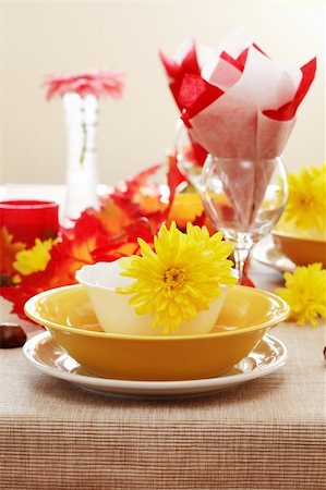 simsearch:400-05674539,k - Festive dining - Autumn table setting Stock Photo - Budget Royalty-Free & Subscription, Code: 400-03938553