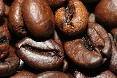 simsearch:400-04313939,k - a lot of coffee beans on the table Stock Photo - Budget Royalty-Free & Subscription, Code: 400-03938680