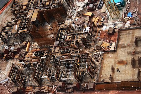 simsearch:6113-06625850,k - Top view of a construction site, work in progress. Photographie de stock - Aubaine LD & Abonnement, Code: 400-03938862