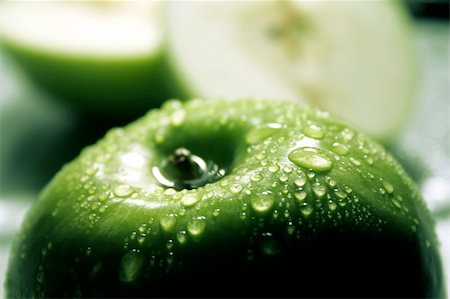 egypix (artist) - Isolated apple fruit Stockbilder - Microstock & Abonnement, Bildnummer: 400-03939418