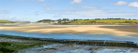 padstow - view from the camel trail cycleway and footpath along disused railway line the estuary of the river camel padstow and rock cornish coast cornwall england uk Stockbilder - Microstock & Abonnement, Bildnummer: 400-03932555