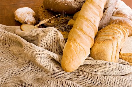 simsearch:400-03932840,k - baked bread in the pile Stock Photo - Budget Royalty-Free & Subscription, Code: 400-03932838