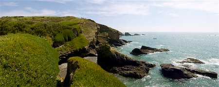 simsearch:400-03933465,k - the lizard point the southernmost tip of land in england cornwall uk Stock Photo - Budget Royalty-Free & Subscription, Code: 400-03933054