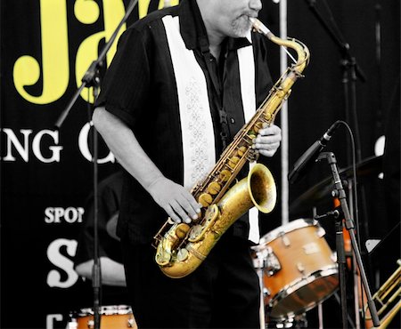 Limited color image of a jazz band Foto de stock - Super Valor sin royalties y Suscripción, Código: 400-03945205