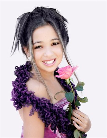simsearch:614-00913197,k - Asian girl with a pink rose Foto de stock - Super Valor sin royalties y Suscripción, Código: 400-03945209