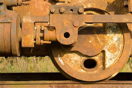 Old steam train wheels Photographie de stock - Aubaine LD & Abonnement, Code: 400-03945838