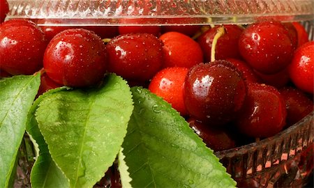 sweet cherry Stock Photo - Budget Royalty-Free & Subscription, Code: 400-03946272