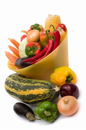 simsearch:400-03939805,k - lots of fresh and ripe vegetables in the bowl Photographie de stock - Aubaine LD & Abonnement, Code: 400-03946515