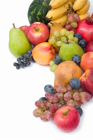 simsearch:400-03939822,k - lots of fresh and ripe fruits on white background Foto de stock - Super Valor sin royalties y Suscripción, Código: 400-03946534