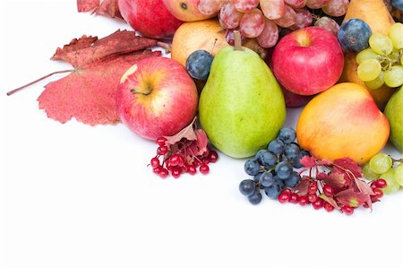 simsearch:400-03939805,k - lots of fresh and ripe fruits on white background Photographie de stock - Aubaine LD & Abonnement, Code: 400-03946533