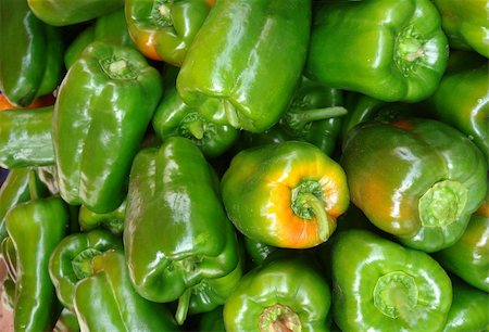 simsearch:400-03968431,k - fresh sweet peppers - healthy  and organic vegetable food Foto de stock - Super Valor sin royalties y Suscripción, Código: 400-03946710