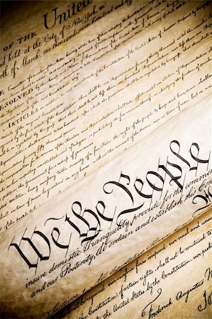 we the people - United States Constitution. Closeup, high contrast with light added grain. Photographie de stock - Aubaine LD & Abonnement, Code: 400-03946966