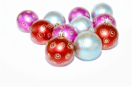 simsearch:633-02418116,k - Christmas colorful balls isolated on white background. Photographie de stock - Aubaine LD & Abonnement, Code: 400-03947622