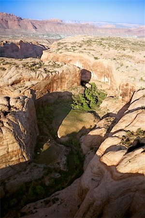 simsearch:841-03674765,k - Aerial of desert canyon landscape in Utah, USA. Stockbilder - Microstock & Abonnement, Bildnummer: 400-03948697