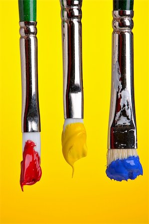 painter palette photography - Three brushes with primary colors Stock Photo - Budget Royalty-Free & Subscription, Code: 400-03949581